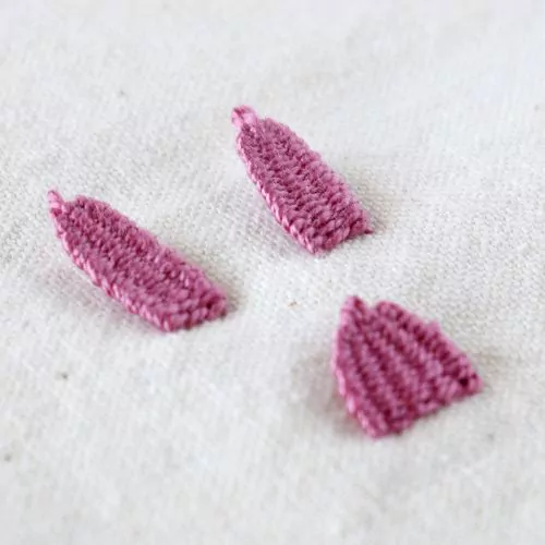 Punto Picot tessuto staccato